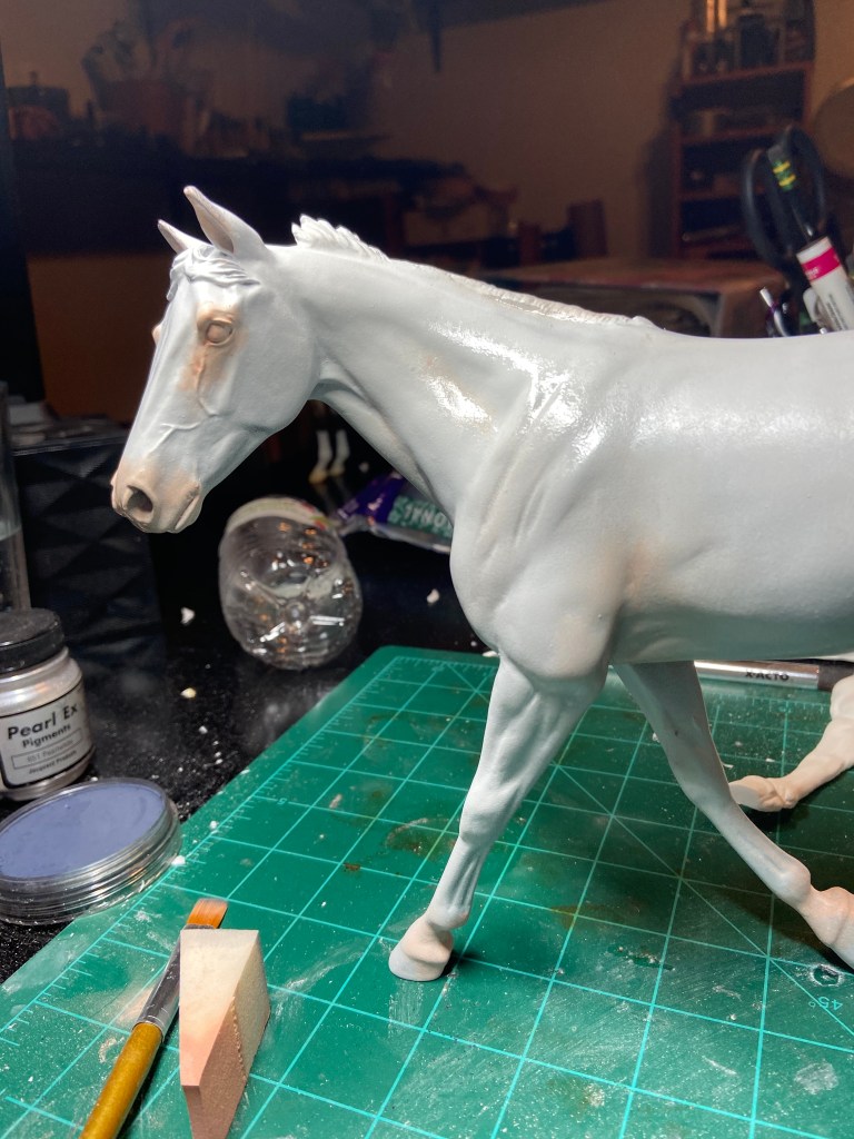Walter Resin being pastelled to an appaloosa